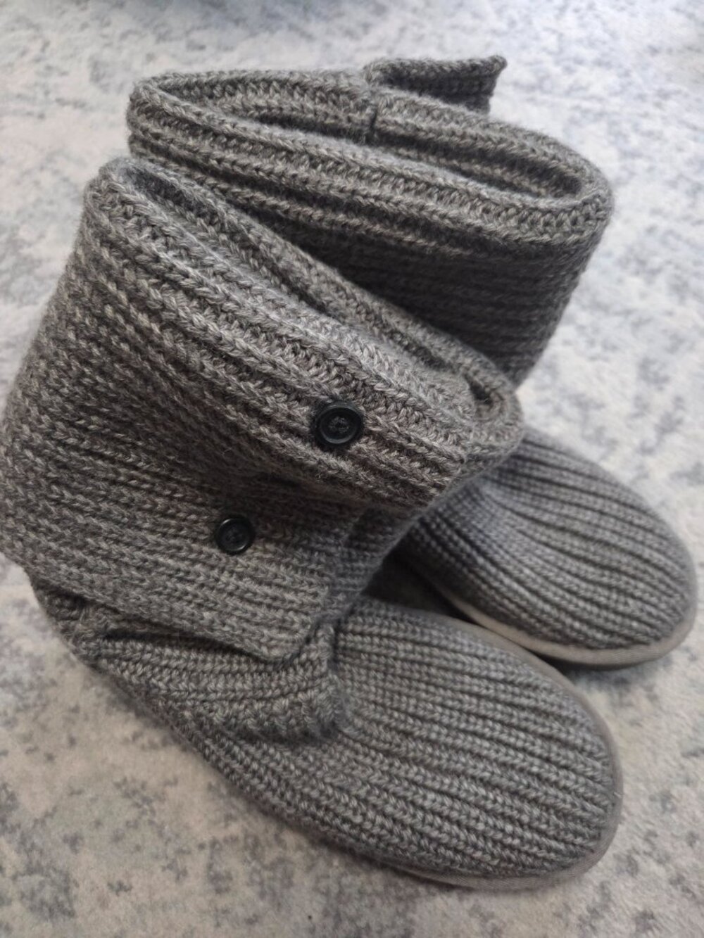 Ugg Classic Cardy Knit
